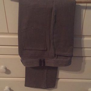 Fabulous Ellen Tracy brush cotton jeans